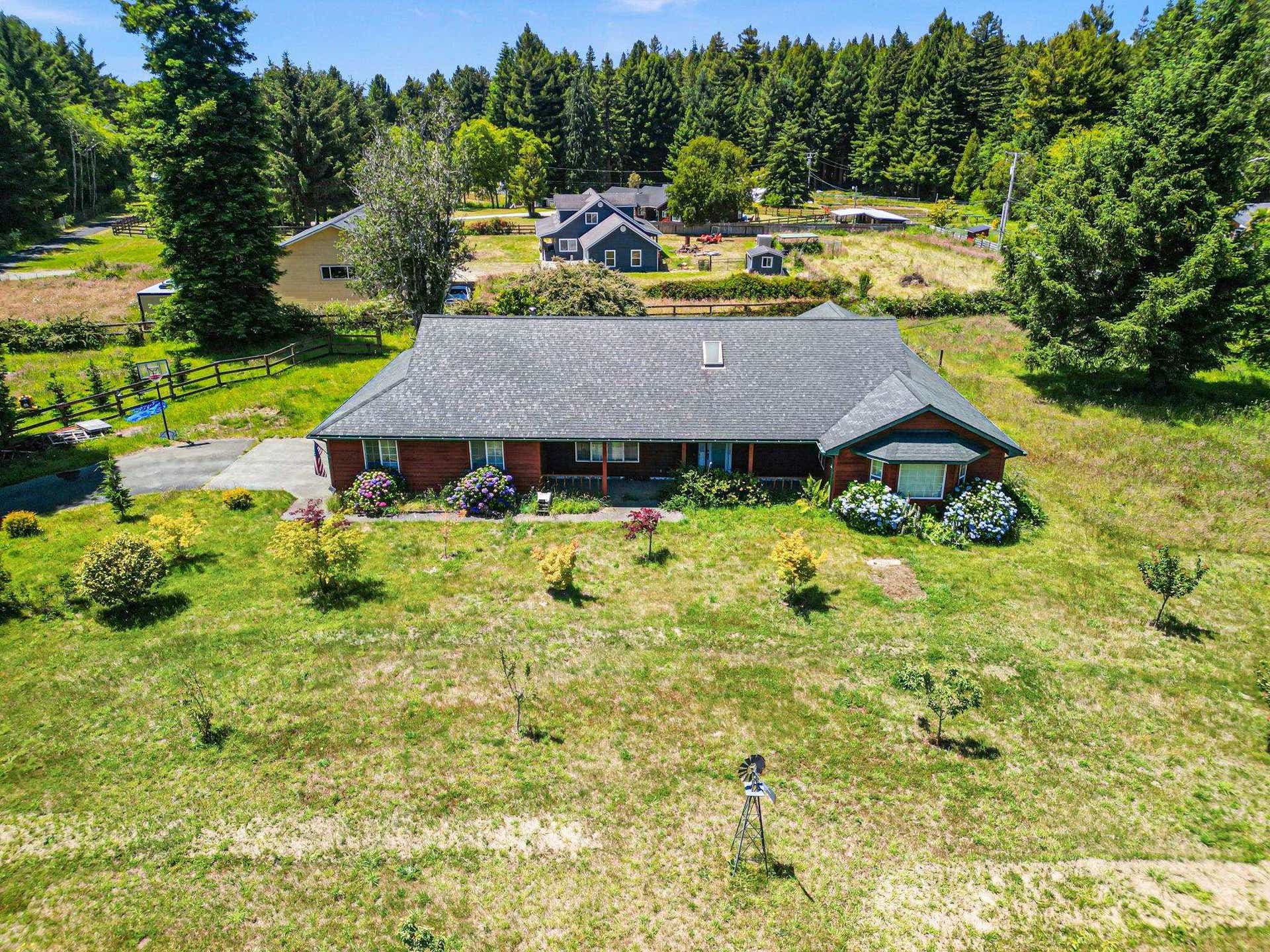 100 Schlack Lane, Crescent City, CA 95531