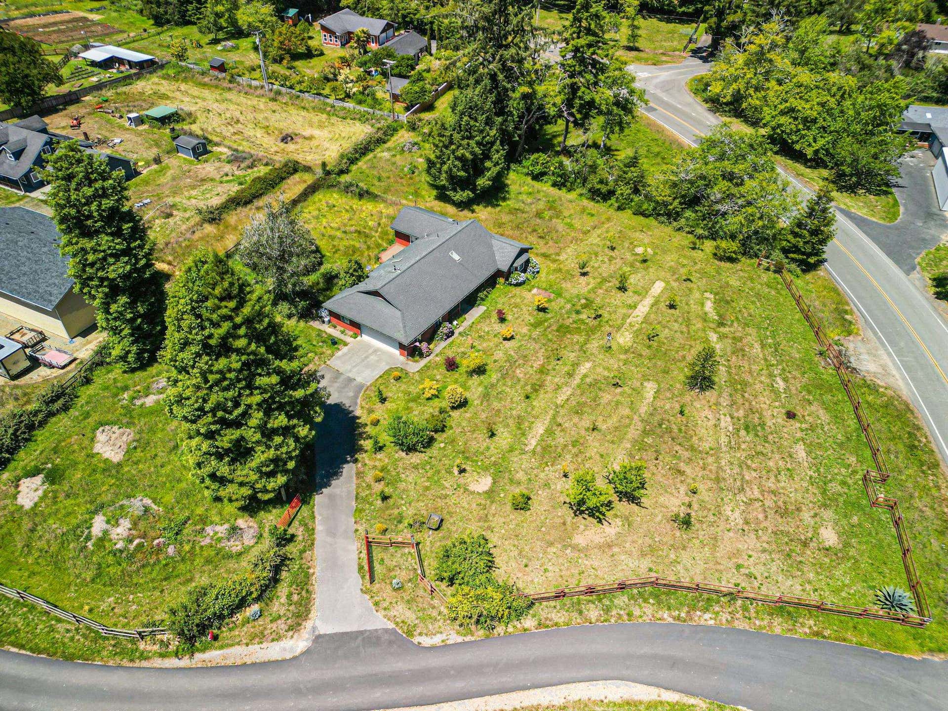 100 Schlack Lane, Crescent City, CA 95531