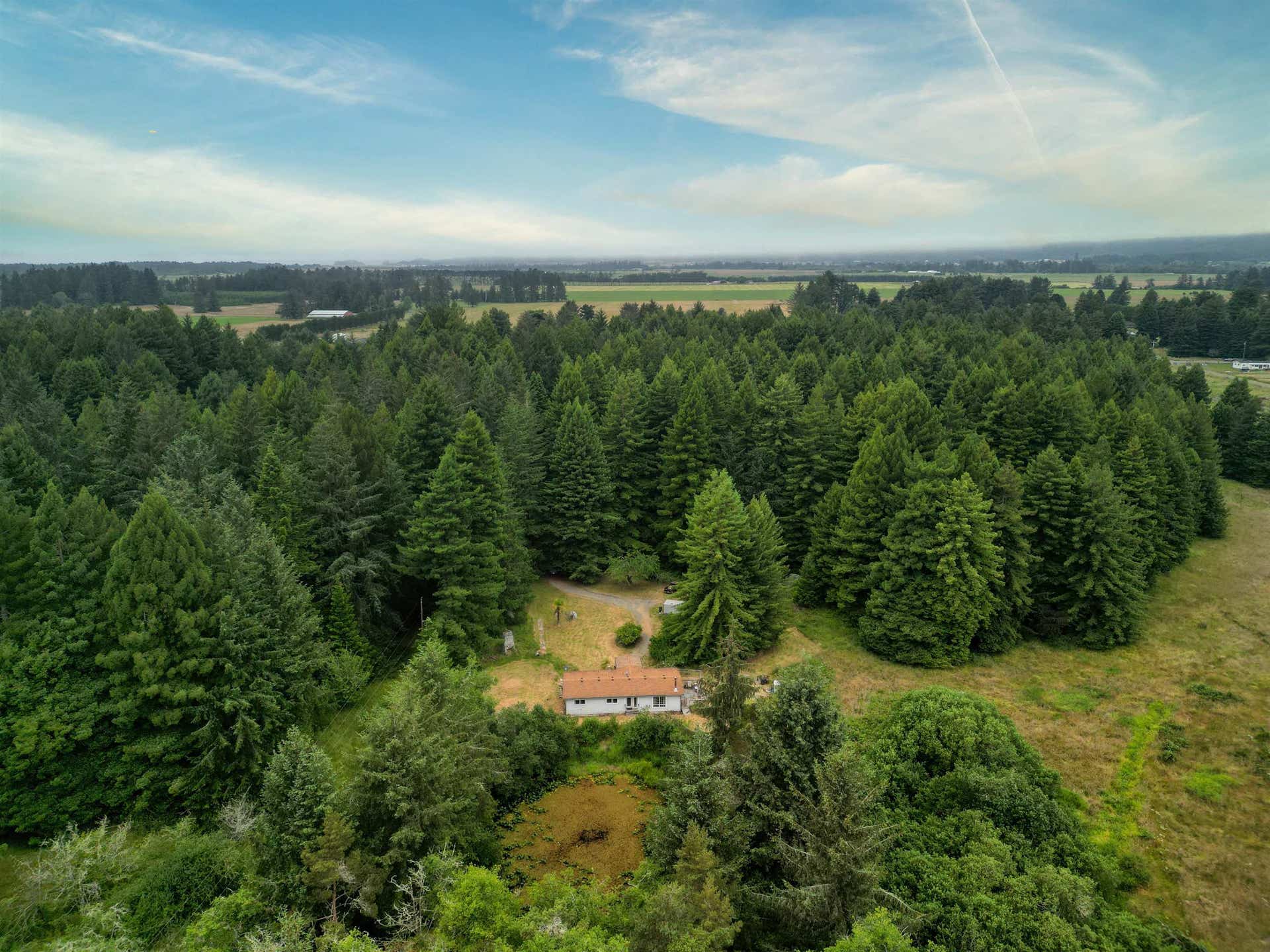 2035 Morehead Road, Crescent City, CA 95531-2317
