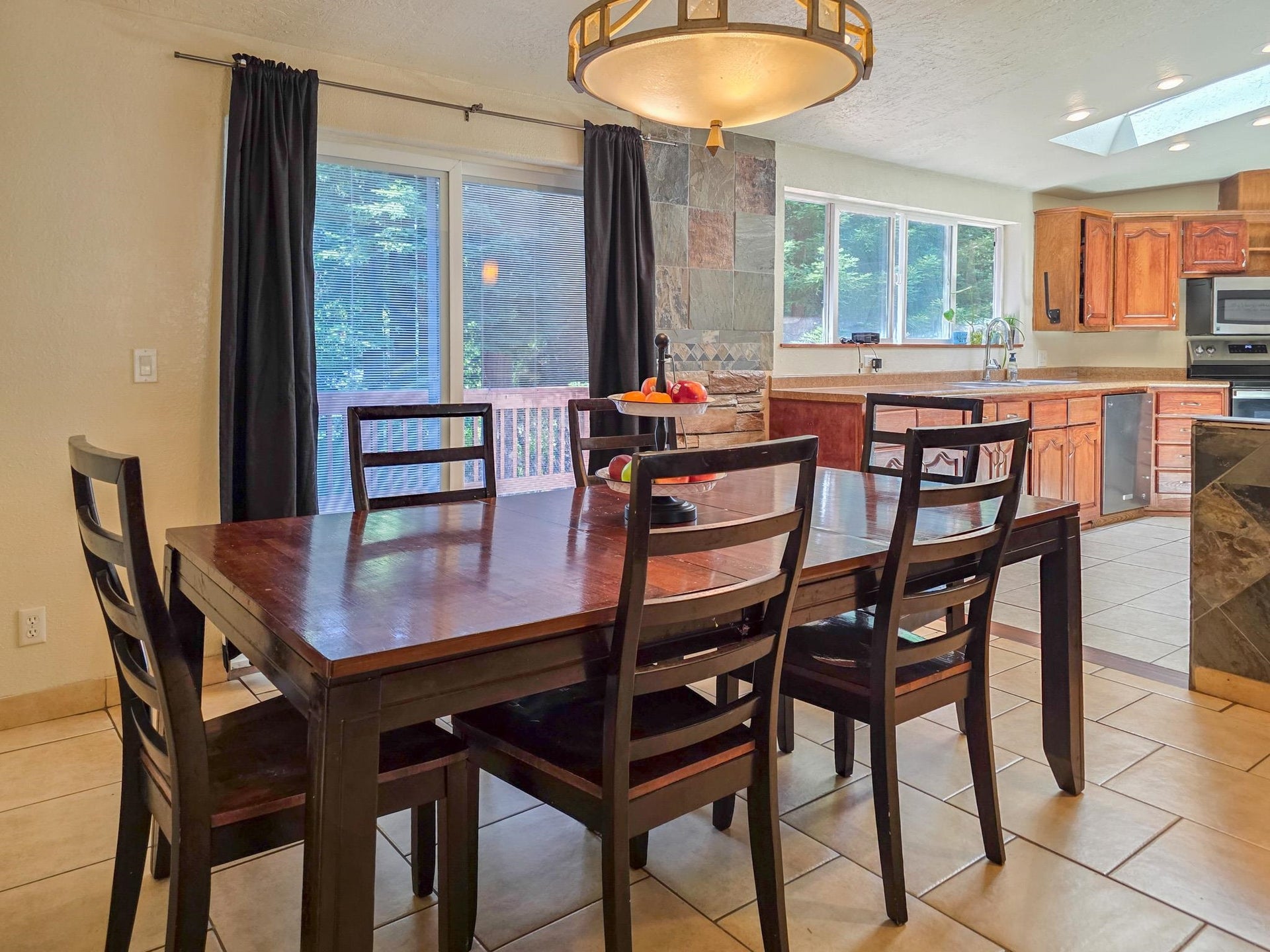 255 Randall Court, Crescent City, CA 95531