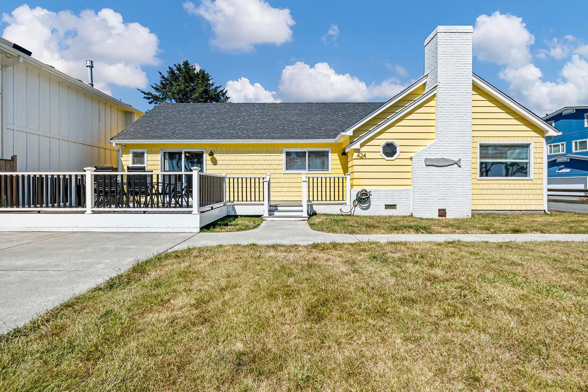 424 N Pebble Beach Drive, Crescent City, CA 95531