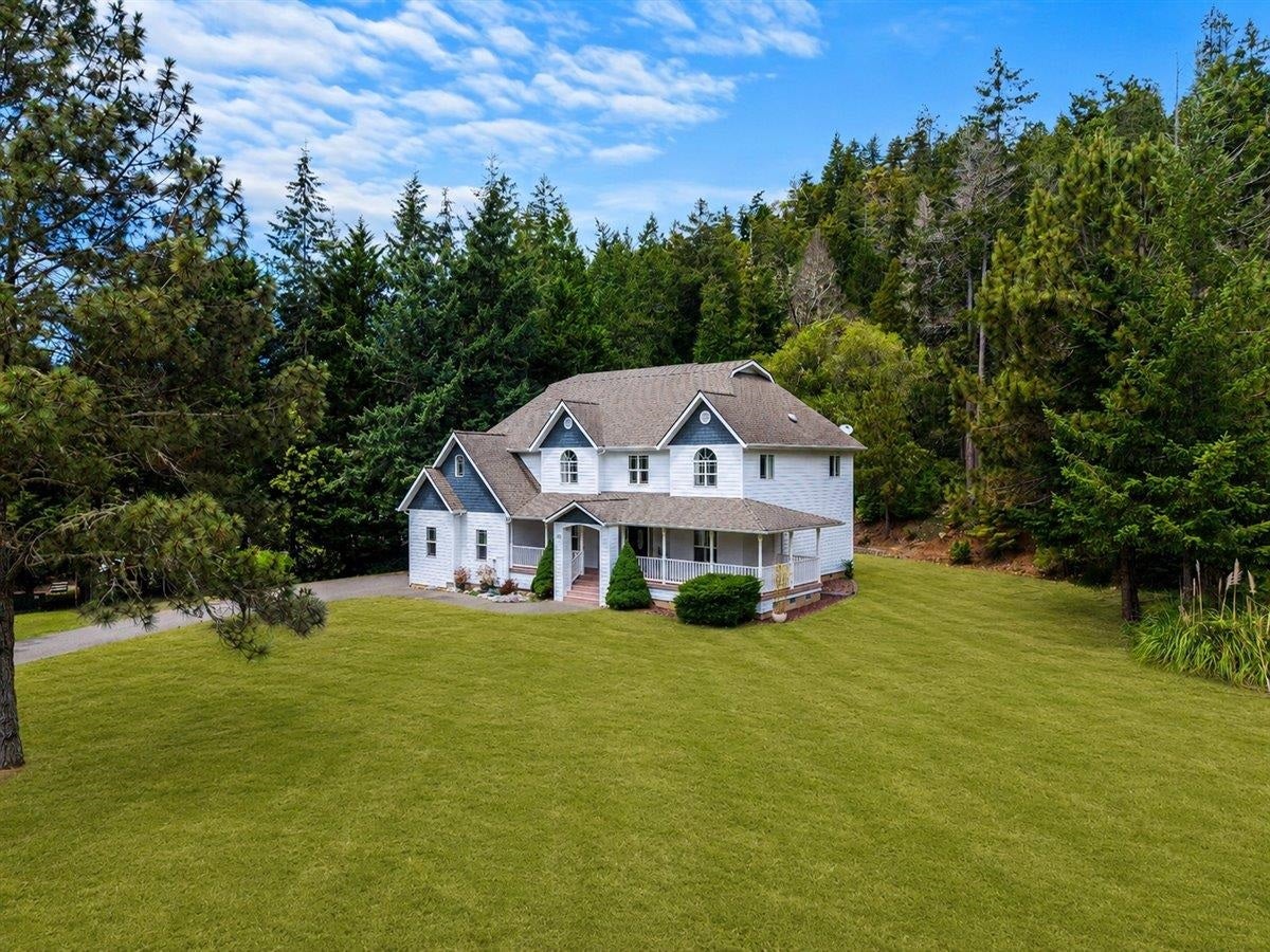 190 Storm Way, Crescent City, CA 95531