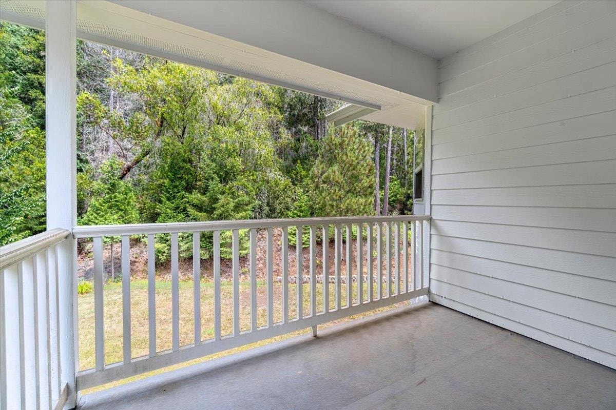 190 Storm Way, Crescent City, CA 95531