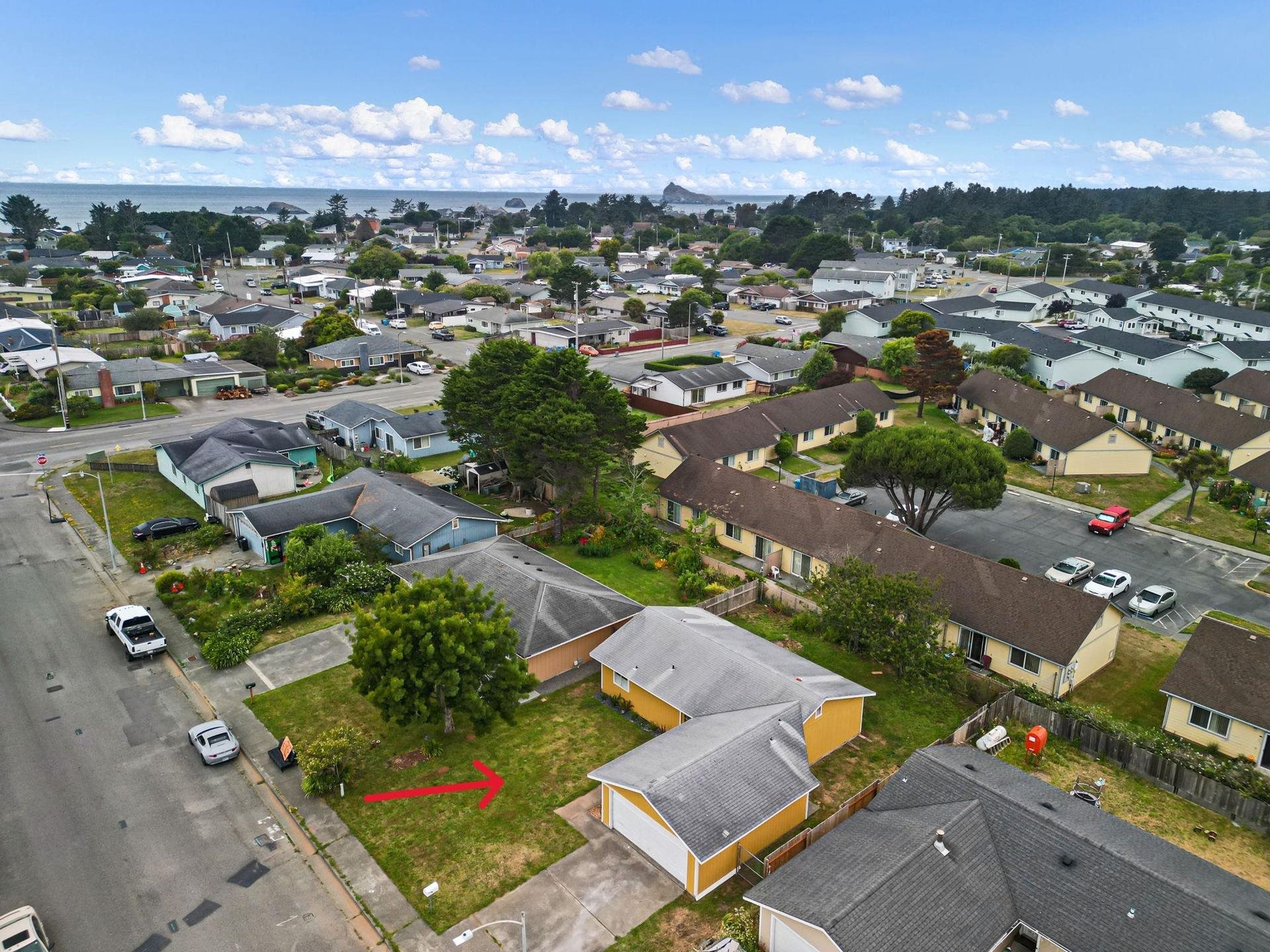 140 E Essex, Crescent City, CA 95531