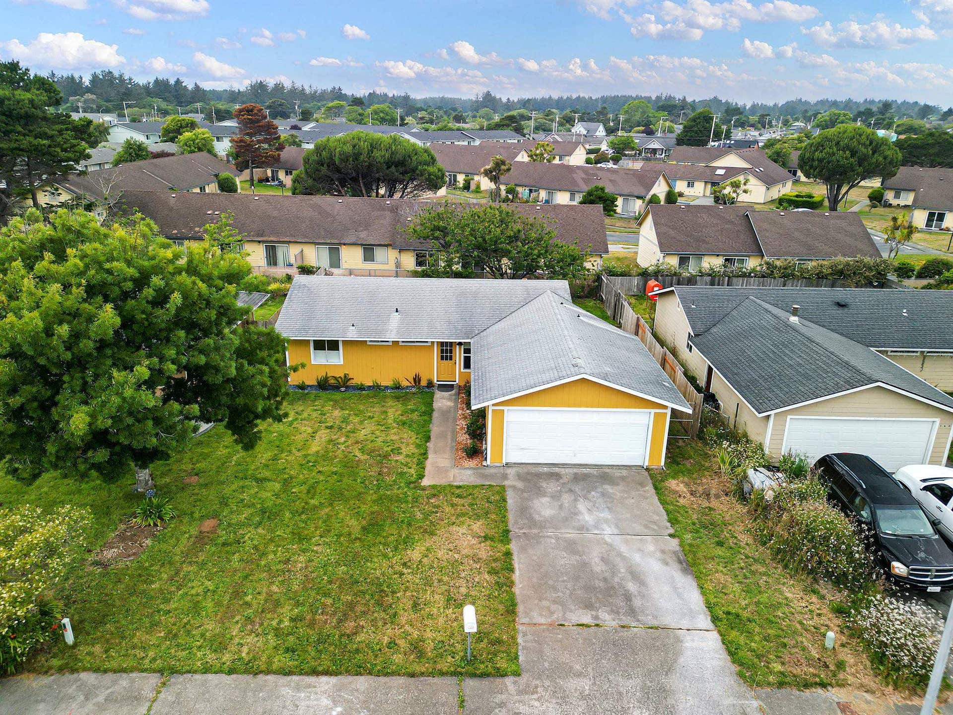 140 E Essex, Crescent City, CA 95531