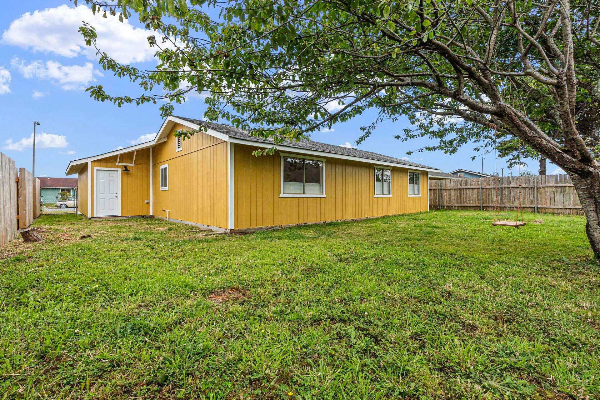 140 E Essex, Crescent City, CA 95531