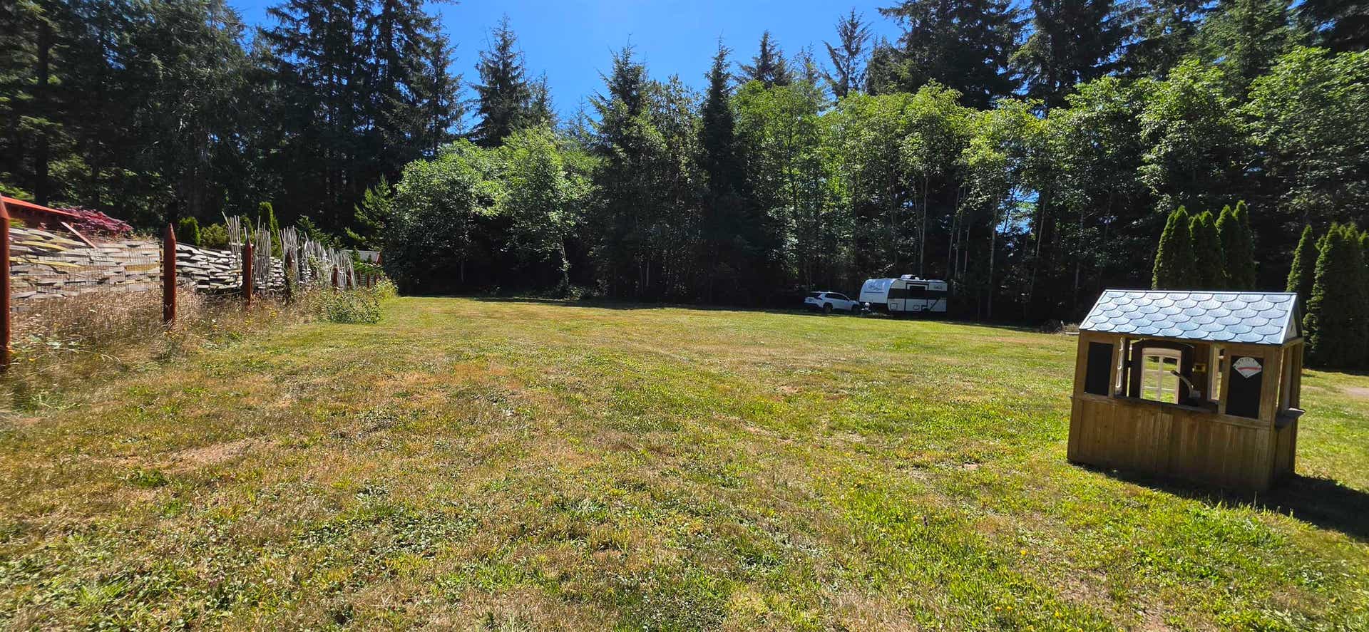 1260 Pine Grove Road, Crescent City, CA 95531