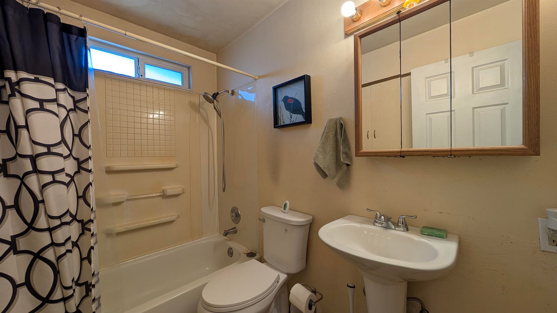 1021 Jaccard Street, Crescent City, CA 95531-3547