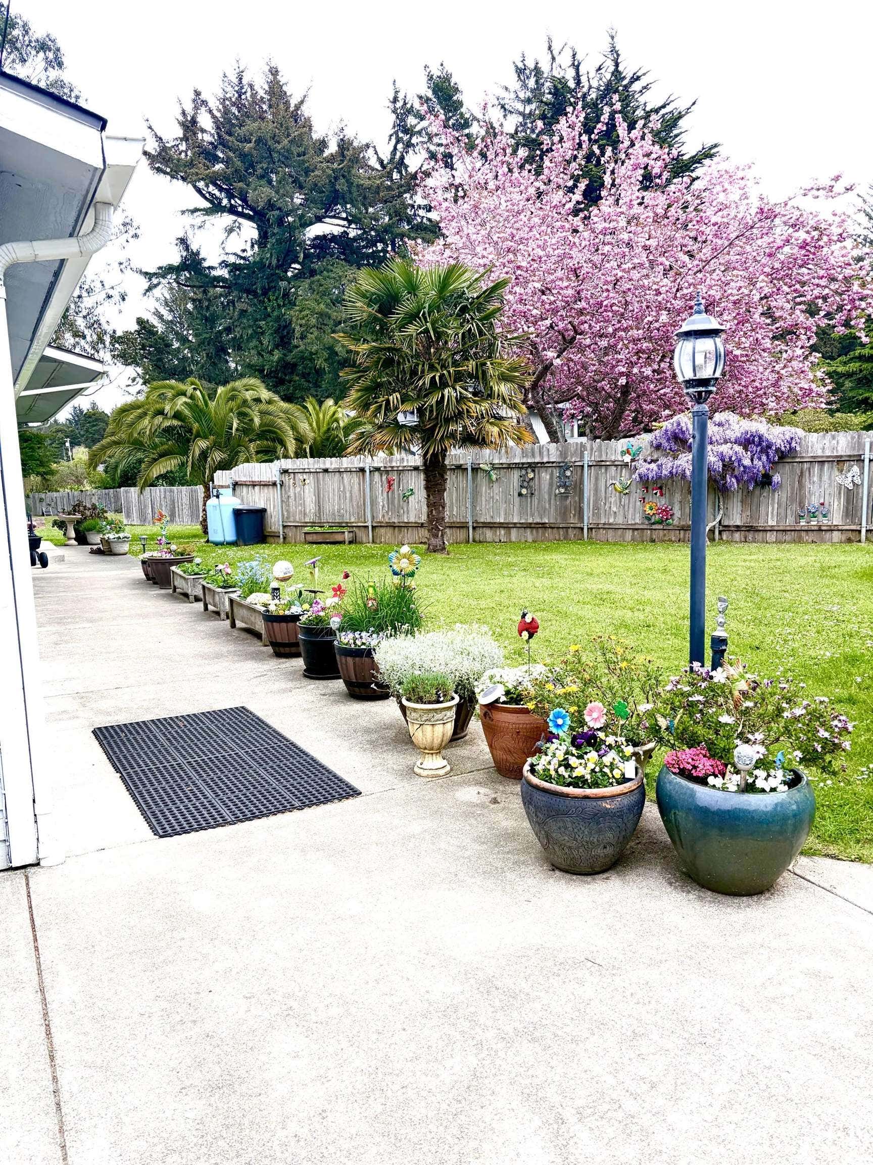 700 & 740 Oak Road, Crescent City, CA 95531