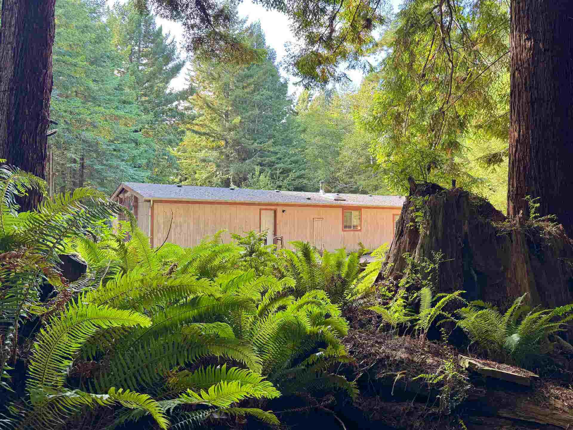 180 Madeleine Lane, Crescent City, CA 95531