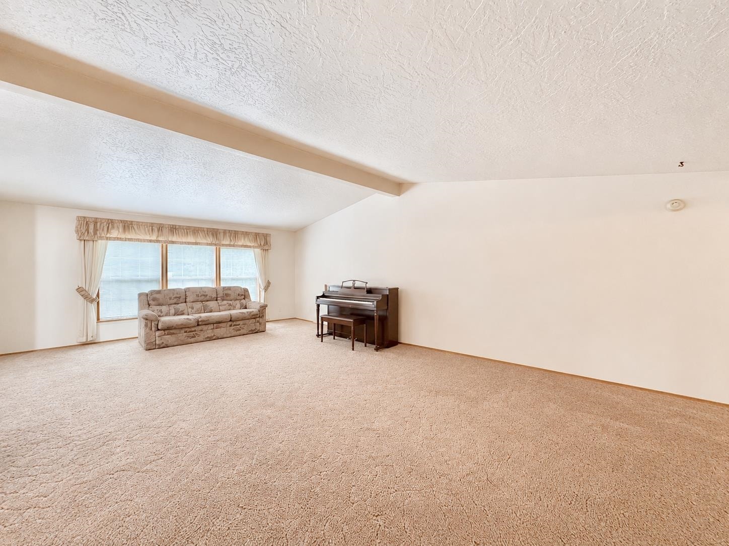 180 Madeleine Lane, Crescent City, CA 95531