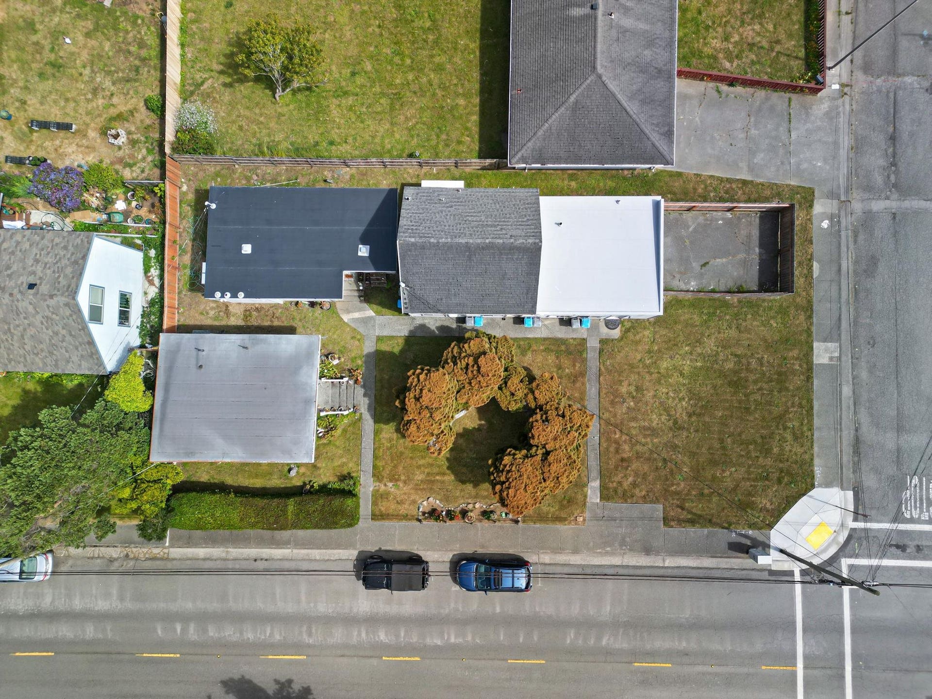 403-433 5 Th Street, Crescent City, CA 95531