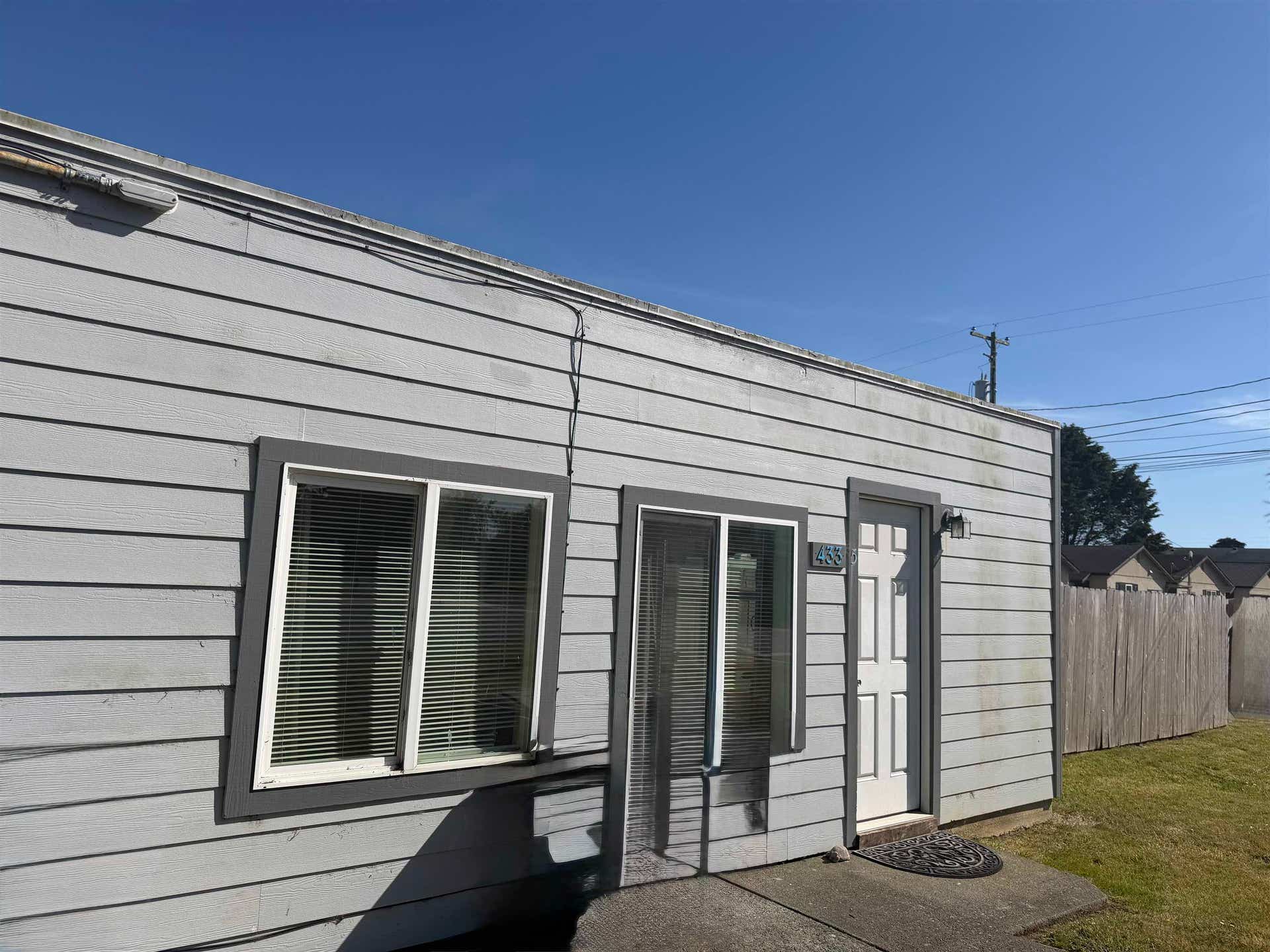 403-433 5 Th Street, Crescent City, CA 95531