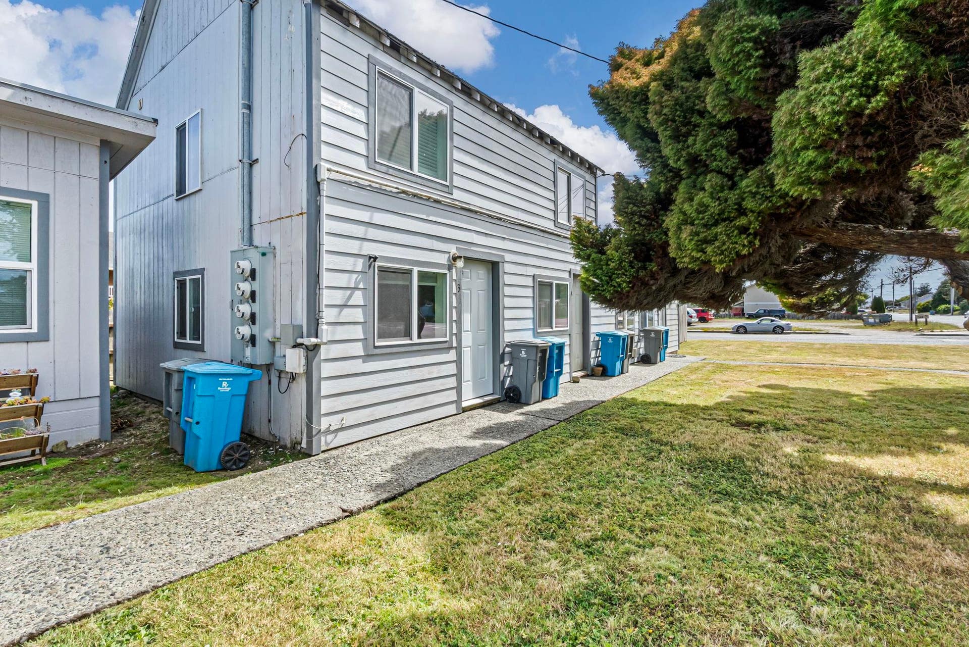 403-433 5 Th Street, Crescent City, CA 95531