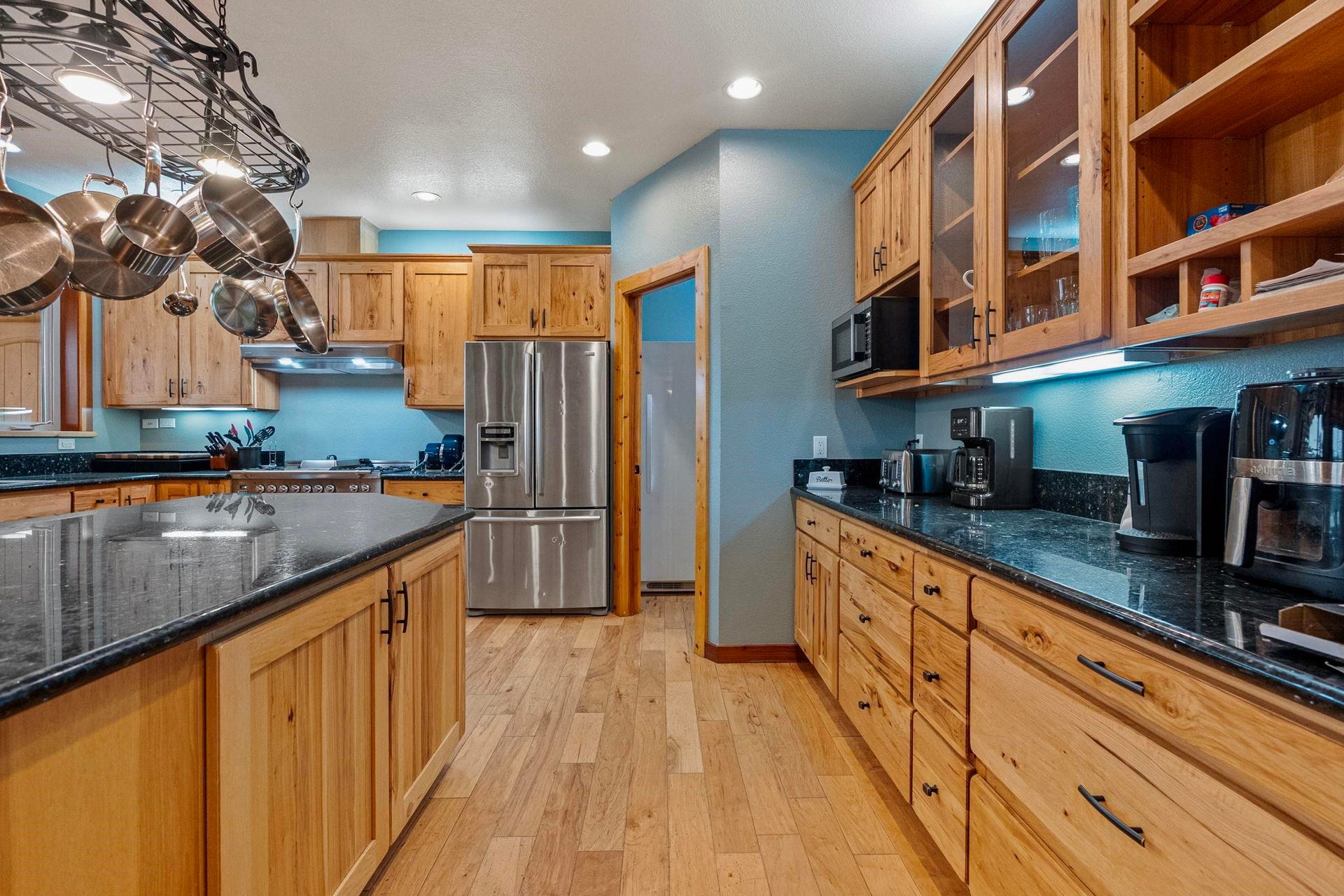 300 Cedar Lodge Lane, Smith River, CA 95567
