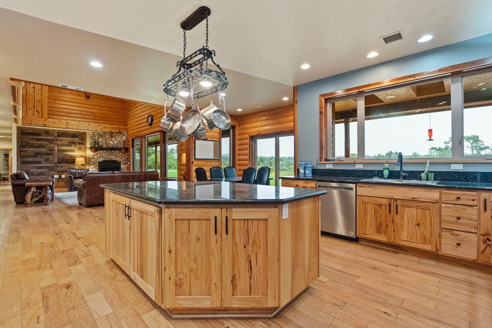 300 Cedar Lodge Lane, Smith River, CA 95567