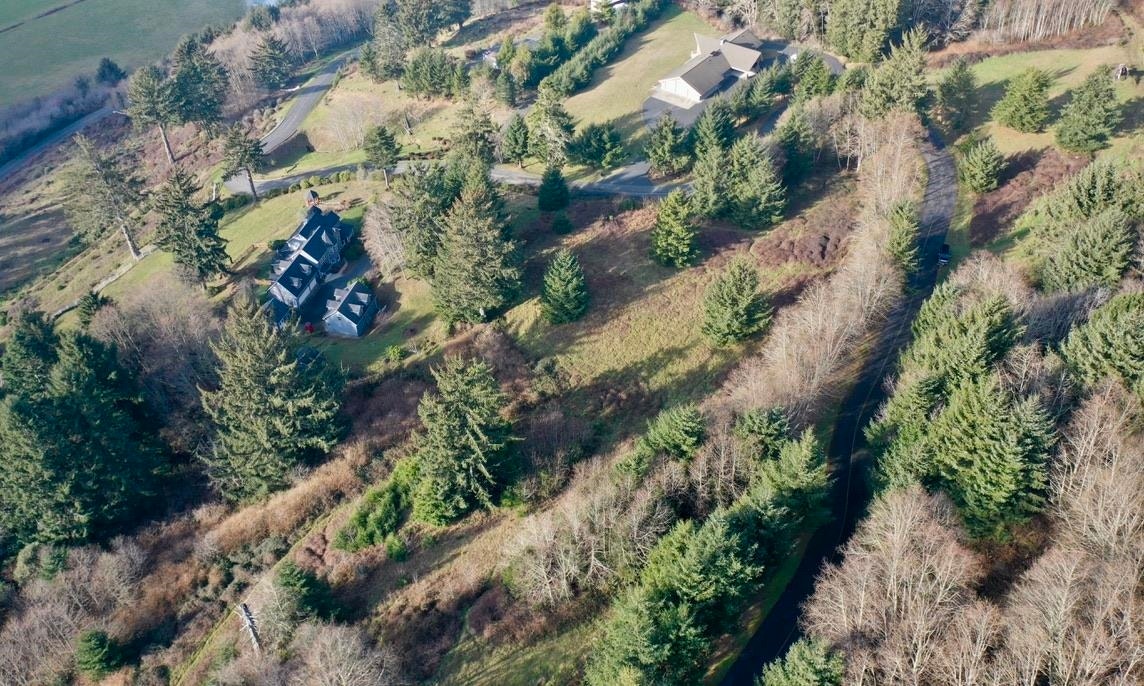 351 Spyglass Road, Smith River, CA 95567