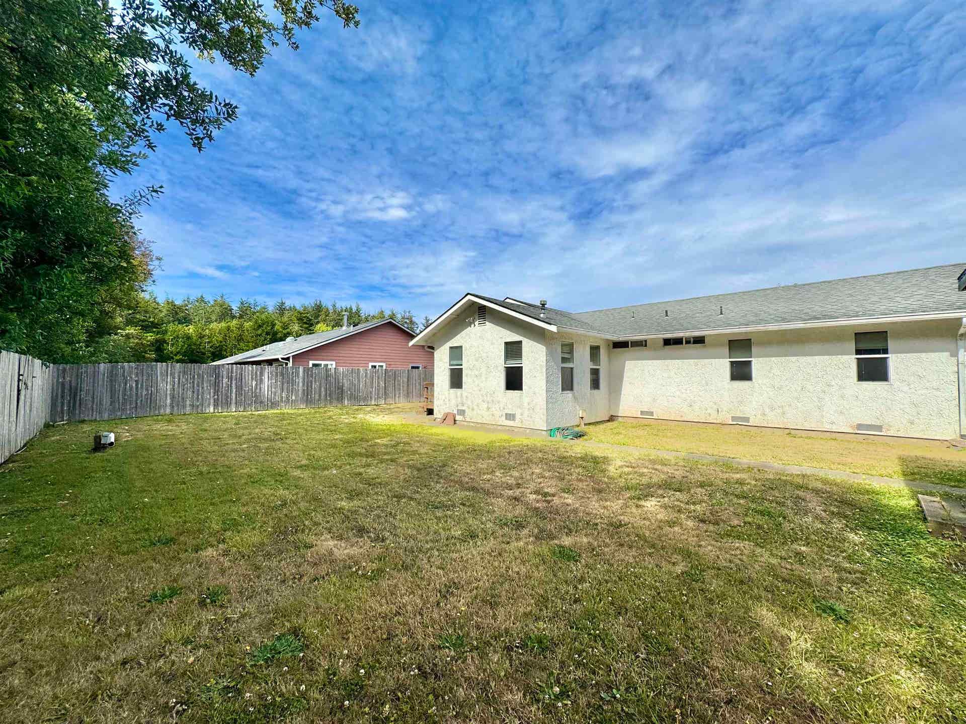 110 Fairfax Court, Crescent City, CA 95531