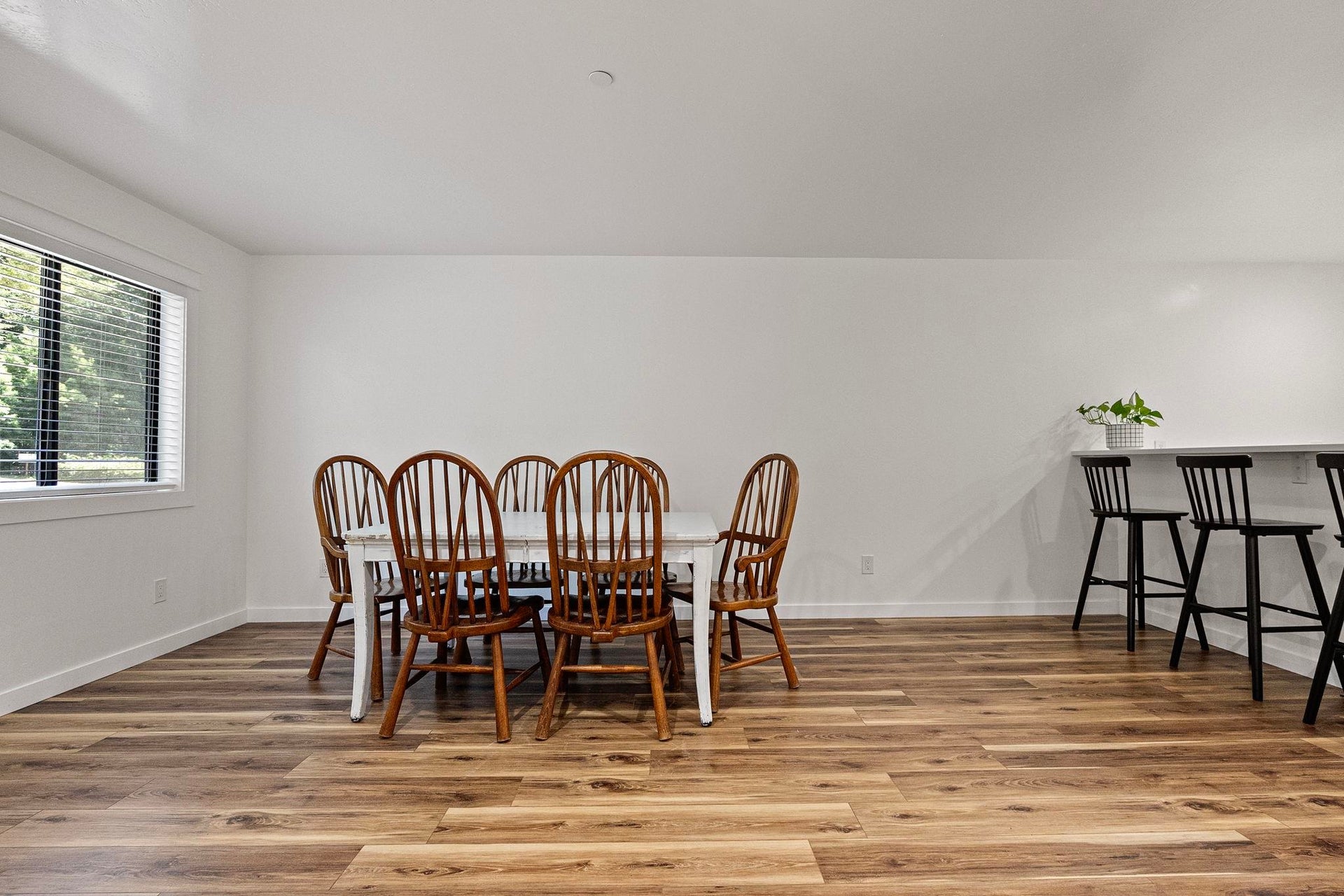 100 Tolowa Road, Crescent City, CA 95531-8813