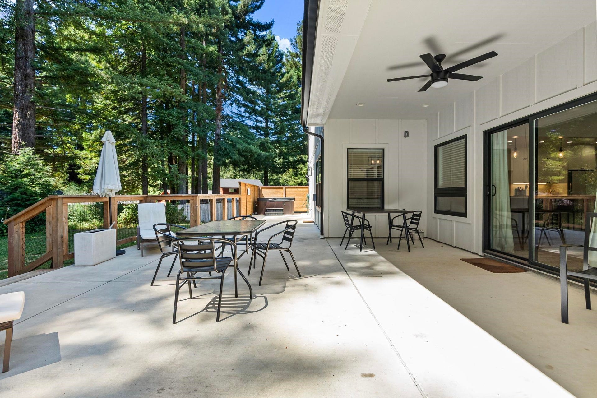 100 Tolowa Road, Crescent City, CA 95531-8813