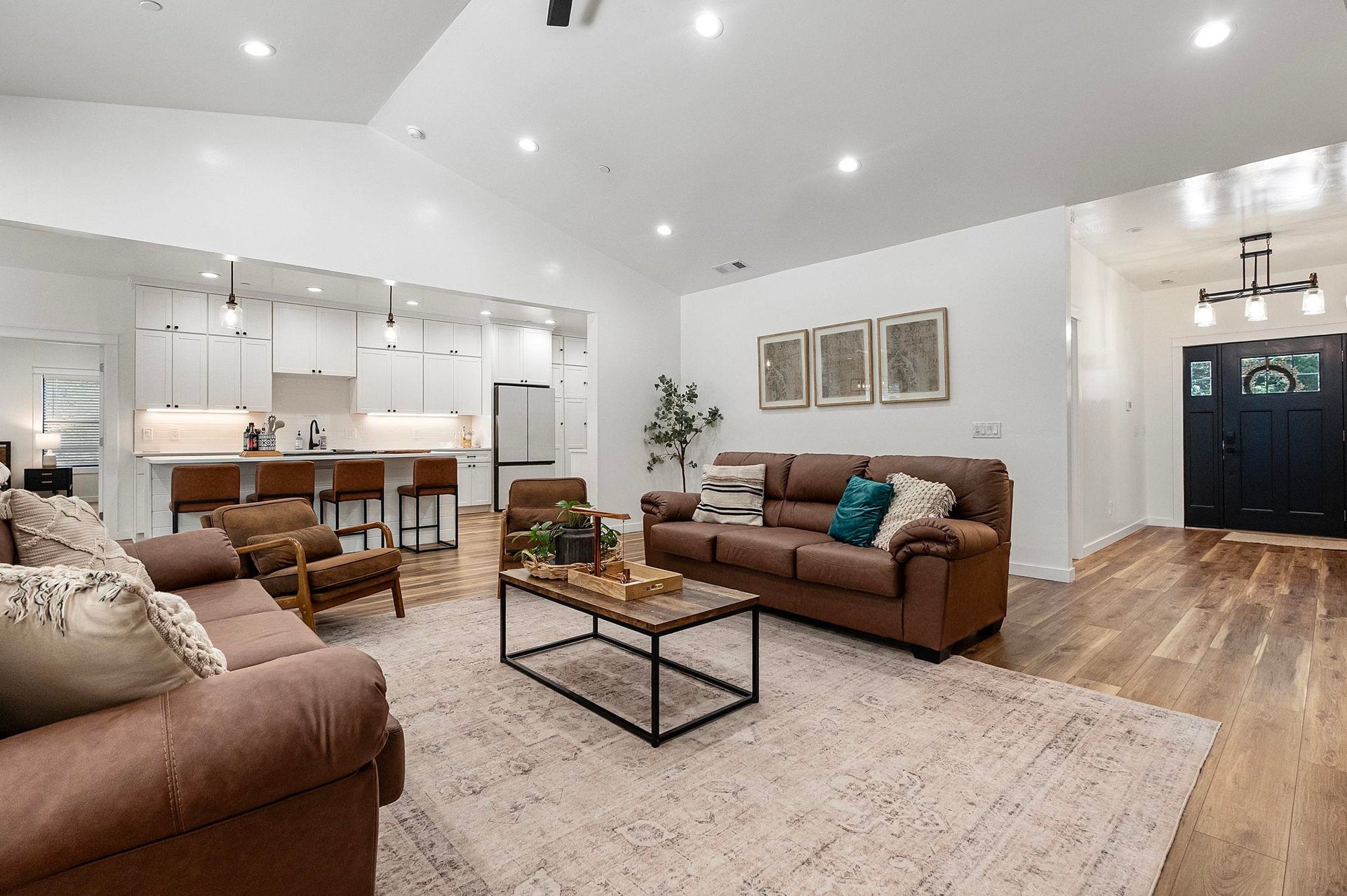 100 Tolowa Road, Crescent City, CA 95531-8813