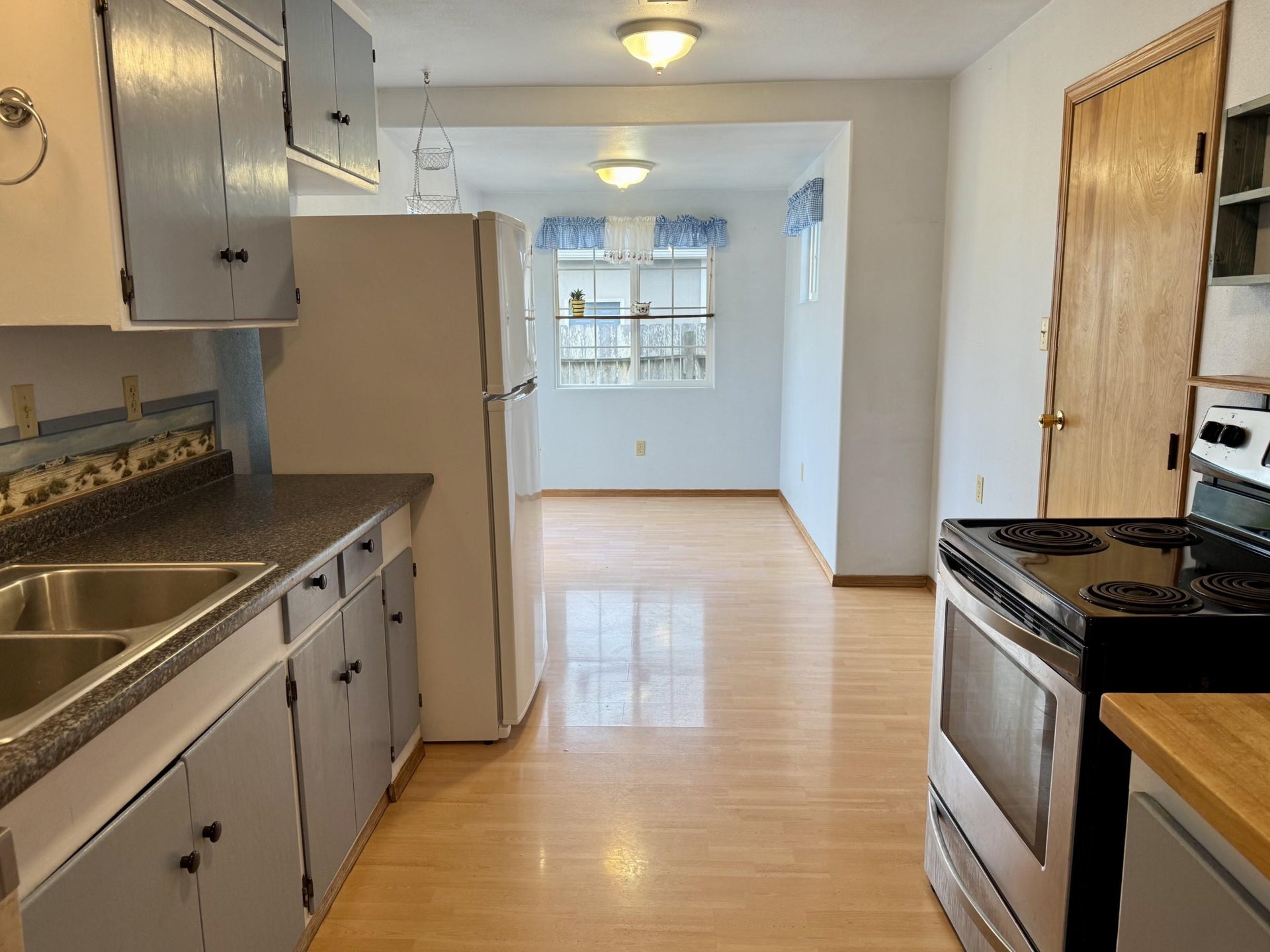 220 W Condor Street, Crescent City, CA 95531