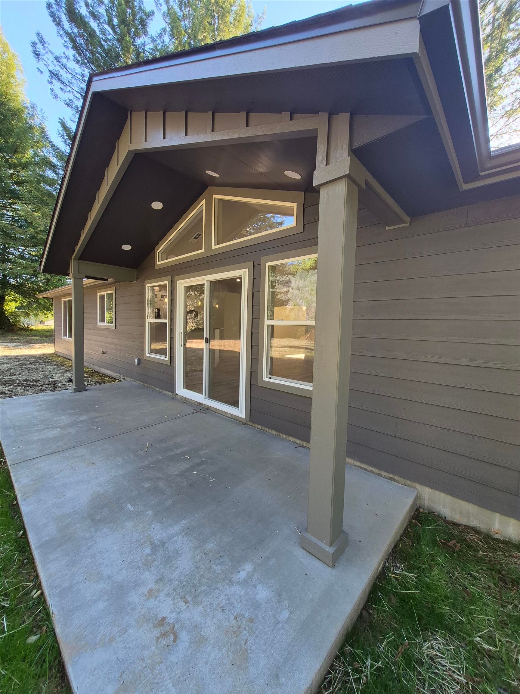 130 Skookum Lane, Crescent City, CA 95531