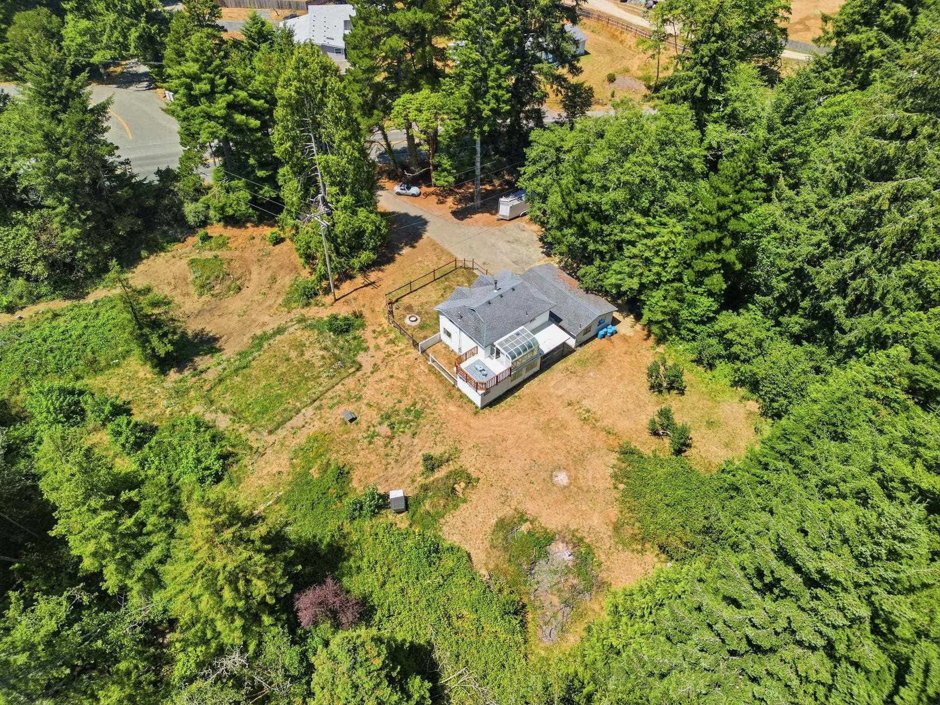 1865 Railroad Avenue, Crescent City, CA 95531-8035