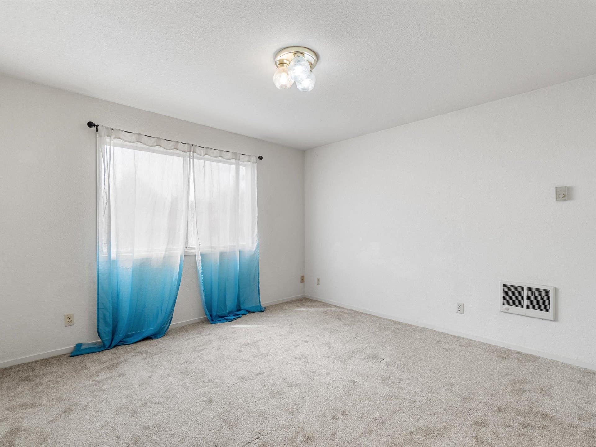 127 E Coolidge, Crescent City, CA 95531