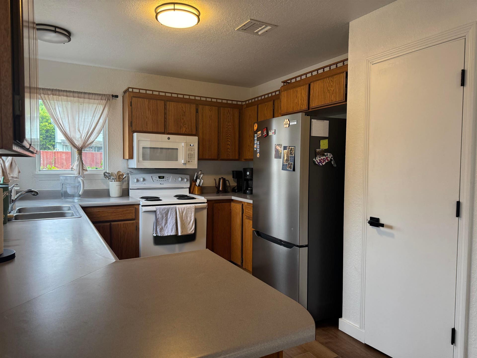 395 N Bradford Street, Smith River, CA 95567