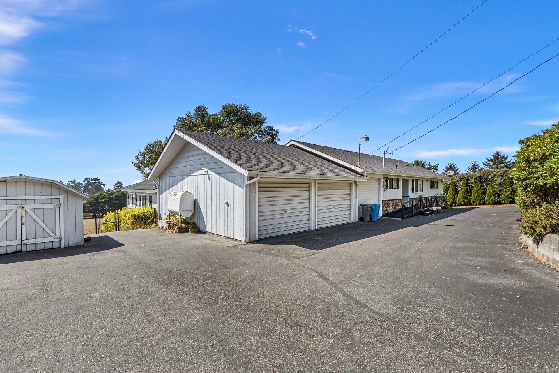 13850 Ocean View Drive, Smith River, CA 95567