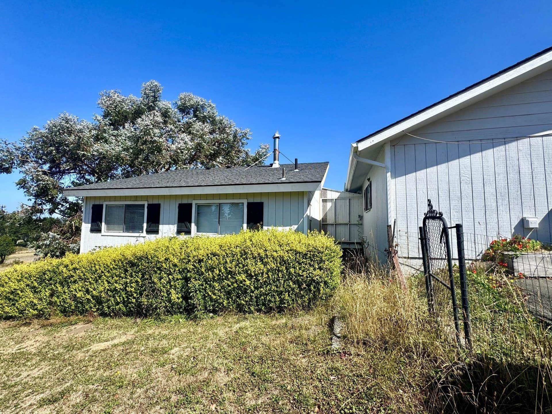 13850 Ocean View Drive, Smith River, CA 95567