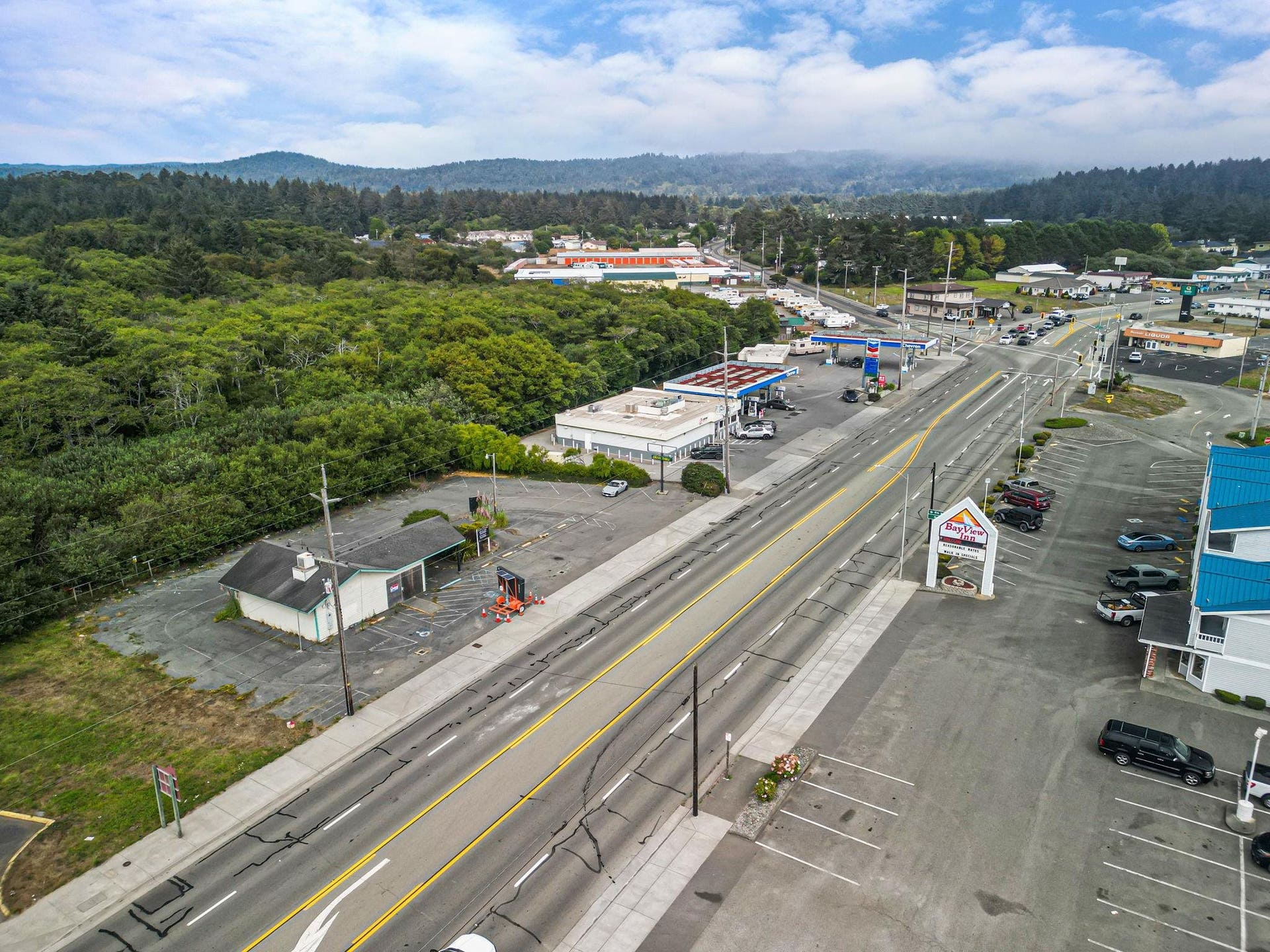 309 US Hwy 101 South, Crescent City, CA 95531-5532