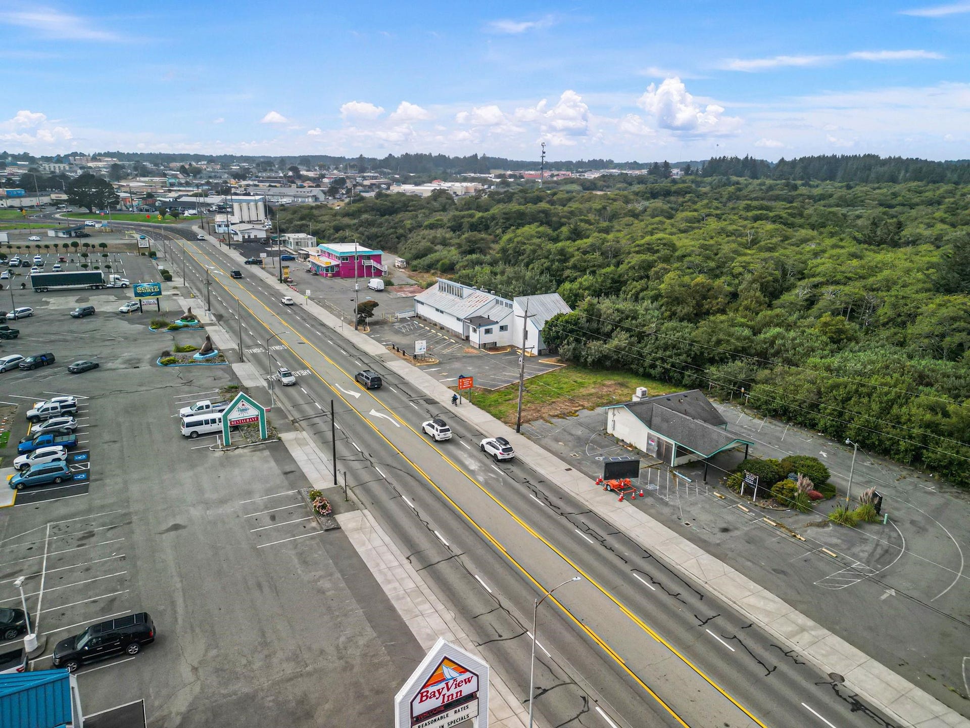 309 US Hwy 101 South, Crescent City, CA 95531-5532