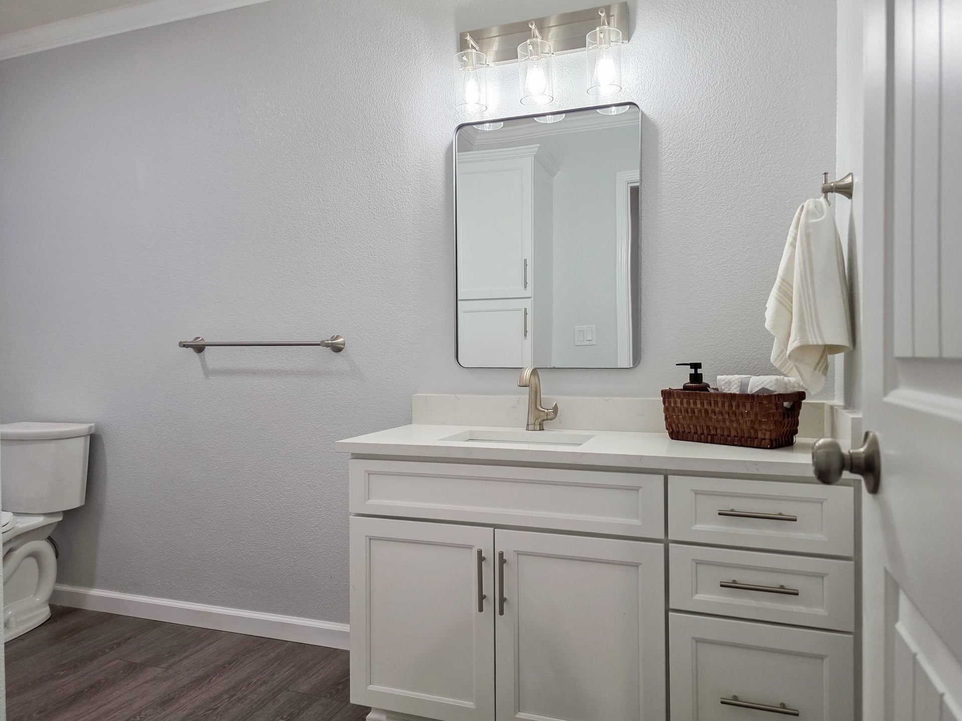 3191 Lake Earl Drive, Crescent City, CA 95531