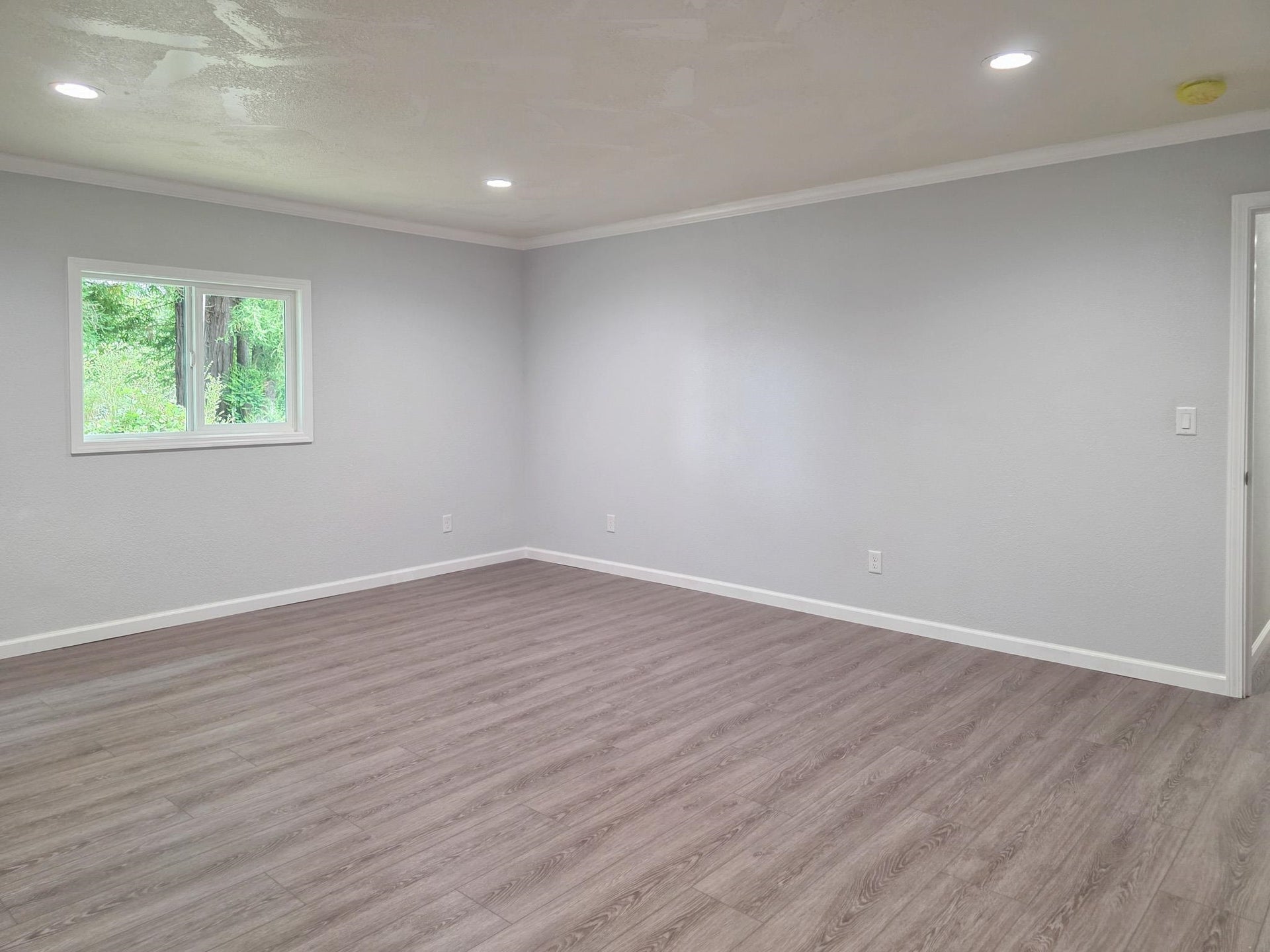 3191 Lake Earl Drive, Crescent City, CA 95531