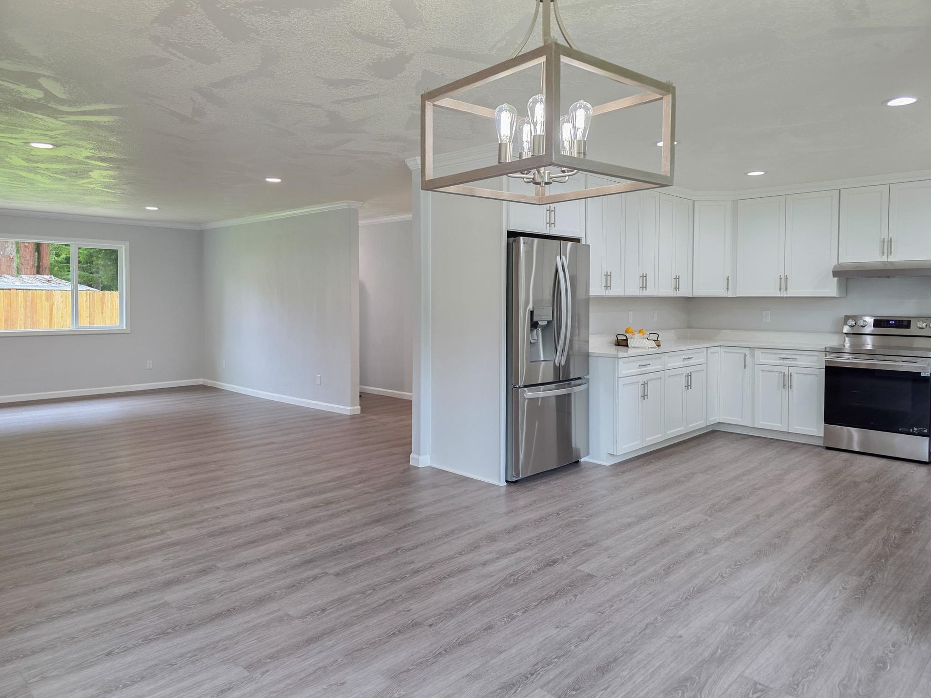 3191 Lake Earl Drive, Crescent City, CA 95531