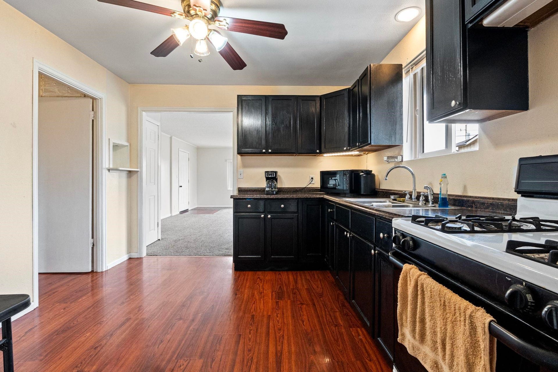 275 E Macken Avenue, Crescent, CA 95531-2717