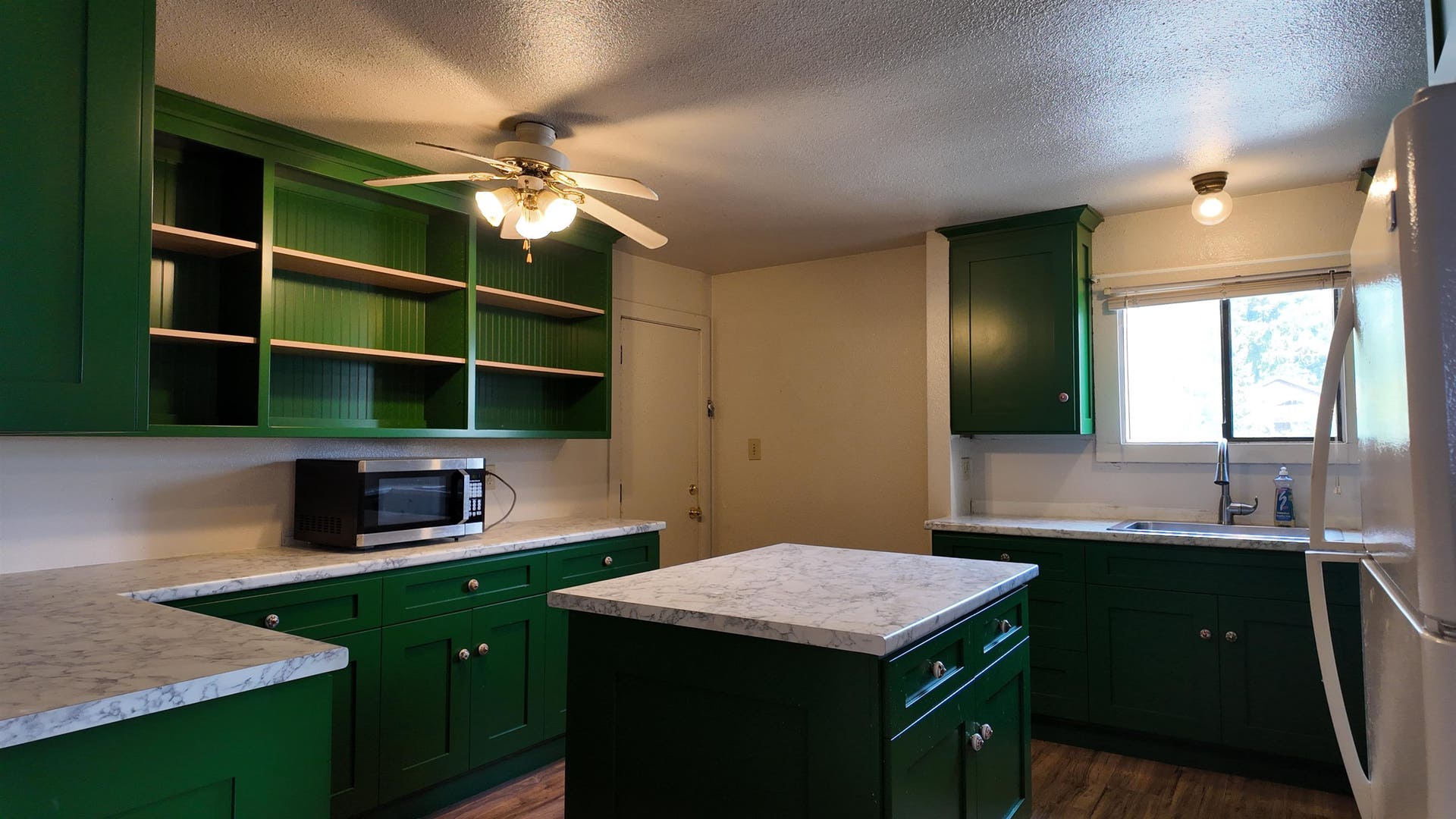218 Maiden Lane, Crescent City, CA 95531