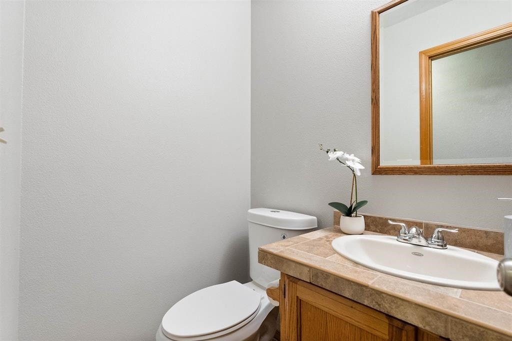 225 Kaitie Lane, Crescent City, CA 95531