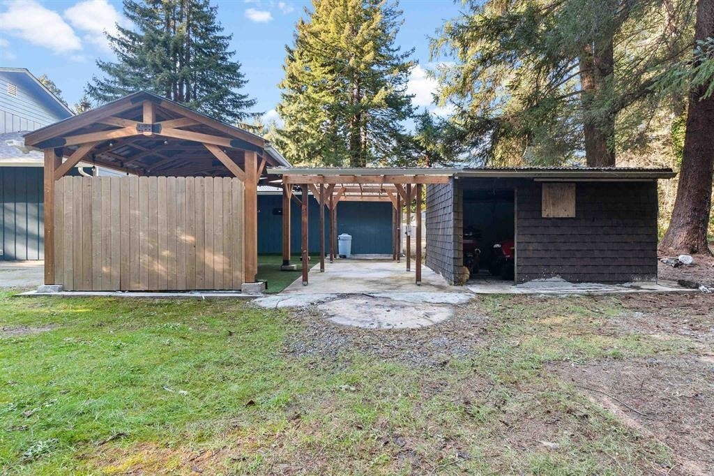 225 Kaitie Lane, Crescent City, CA 95531