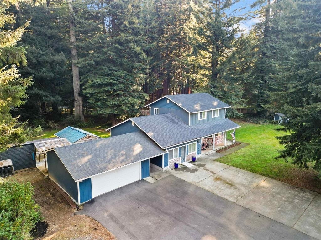 225 Kaitie Lane, Crescent City, CA 95531