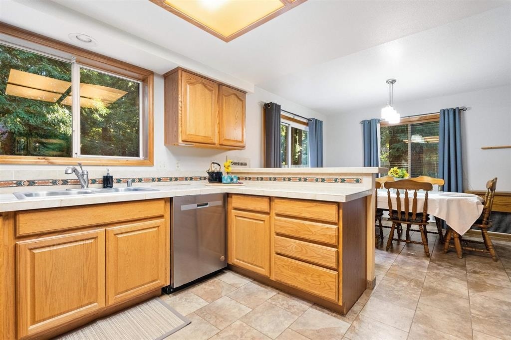 225 Kaitie Lane, Crescent City, CA 95531