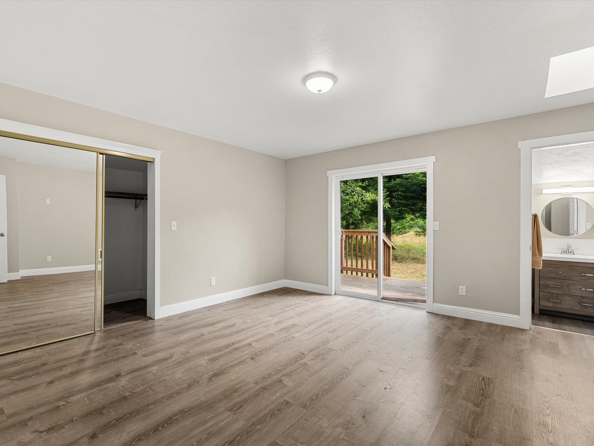 1260 Pine Grove Road, Crescent City, CA 95531