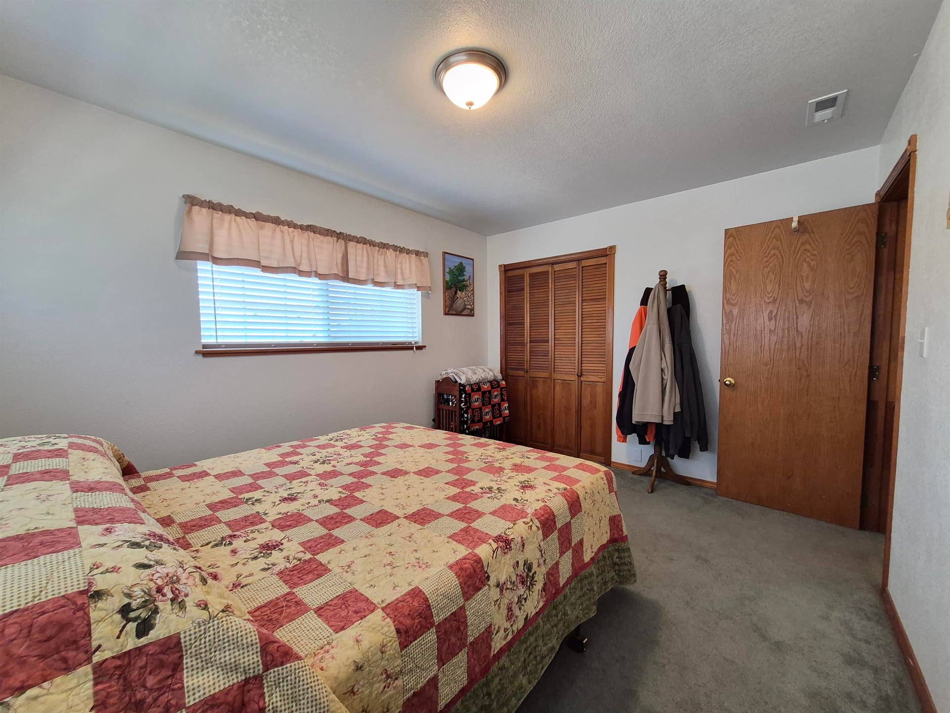 2619 Nickel Avenue, Crescent City, CA 95531-9135