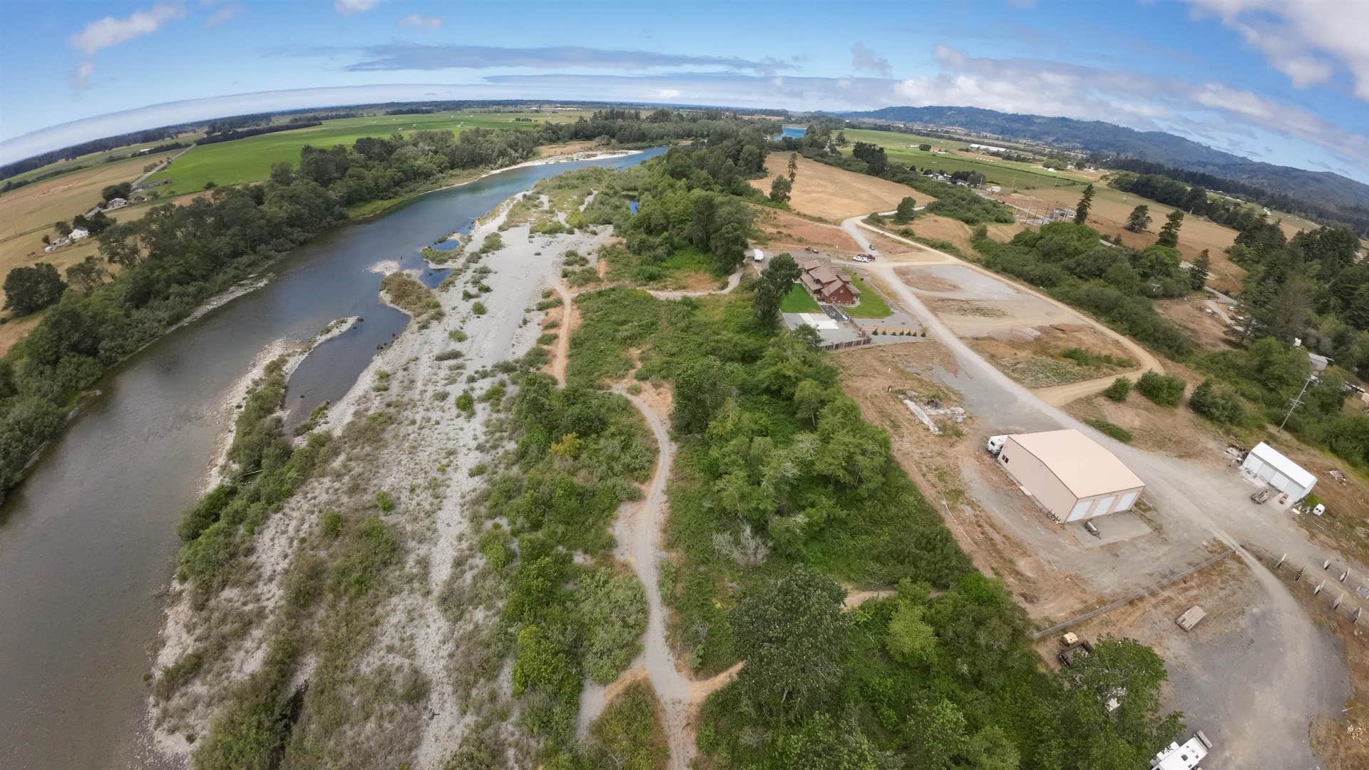 320 Cedar Lodge Lane, Smith River, CA 95567
