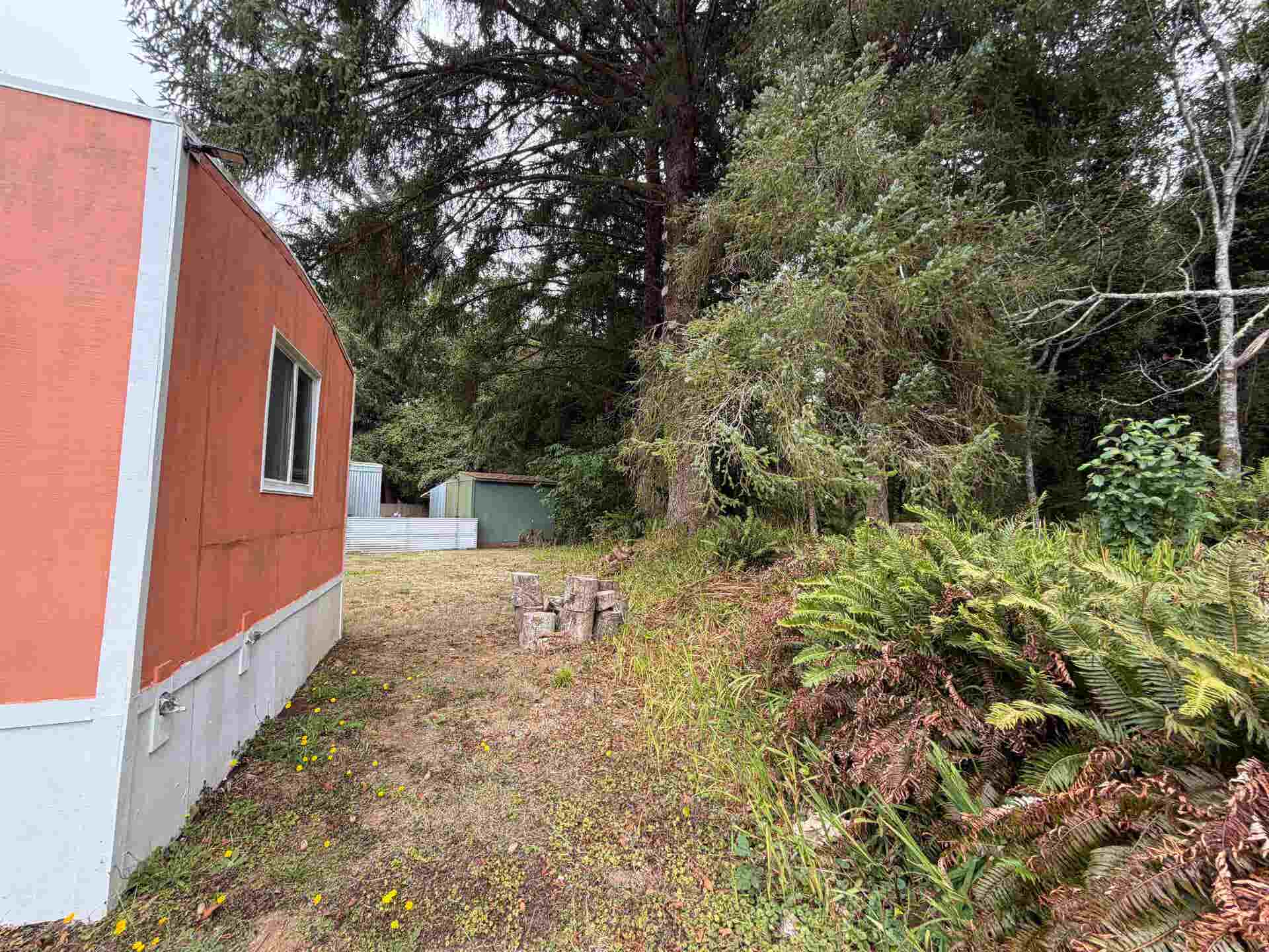 1093 US HWY 101 N #31, Crescent City, CA 95531-8385