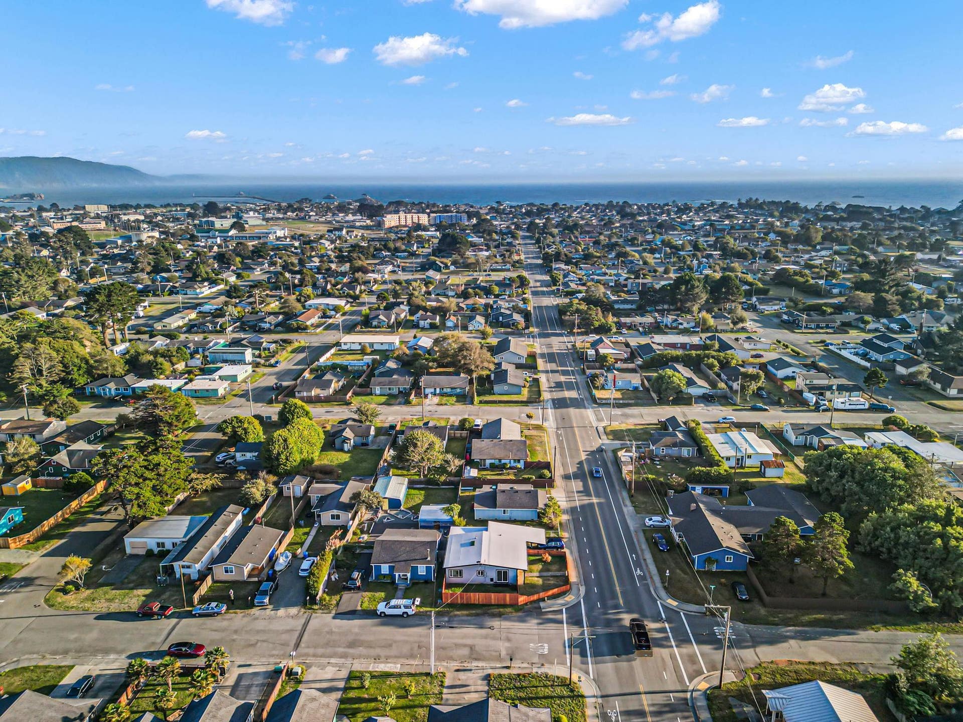 545 Reddy Avenue, Crescent City, CA 95531-2643