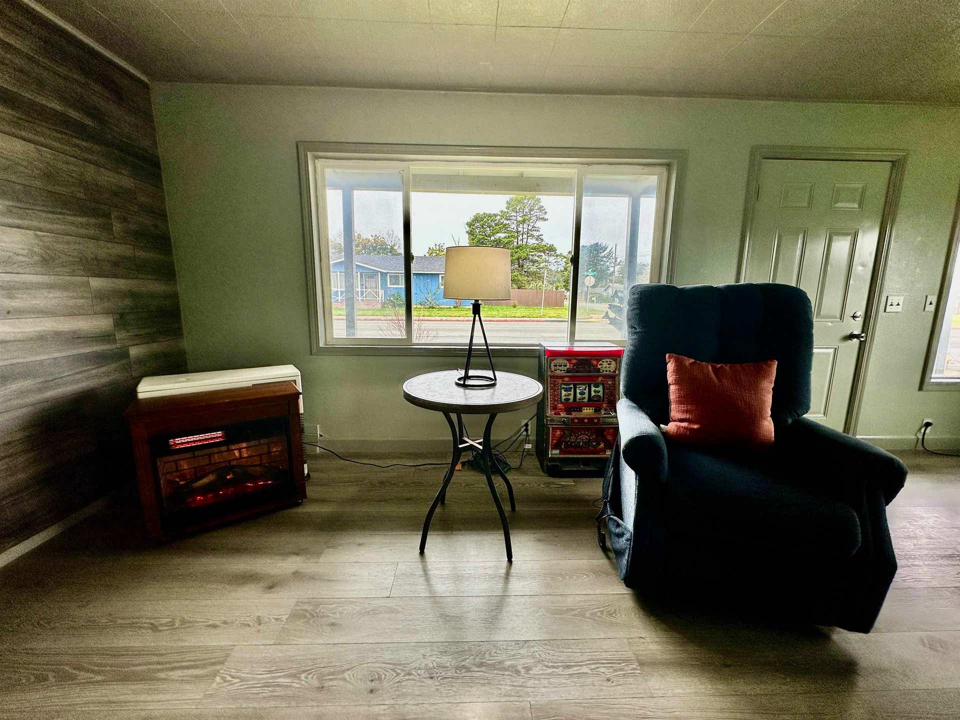 545 Reddy Avenue, Crescent City, CA 95531-2643