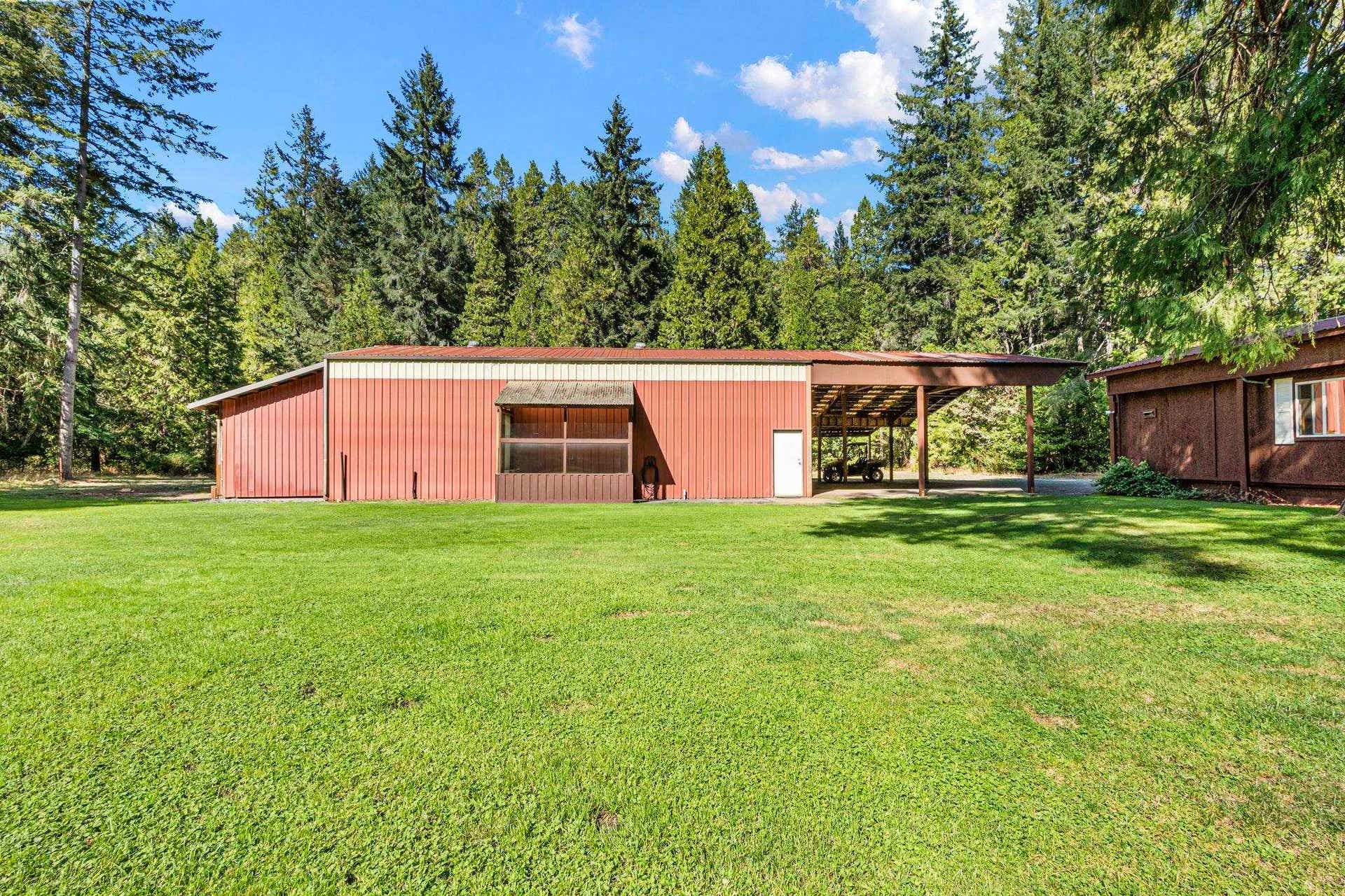 140 Lado Del Rio, Gasquet, CA 95543